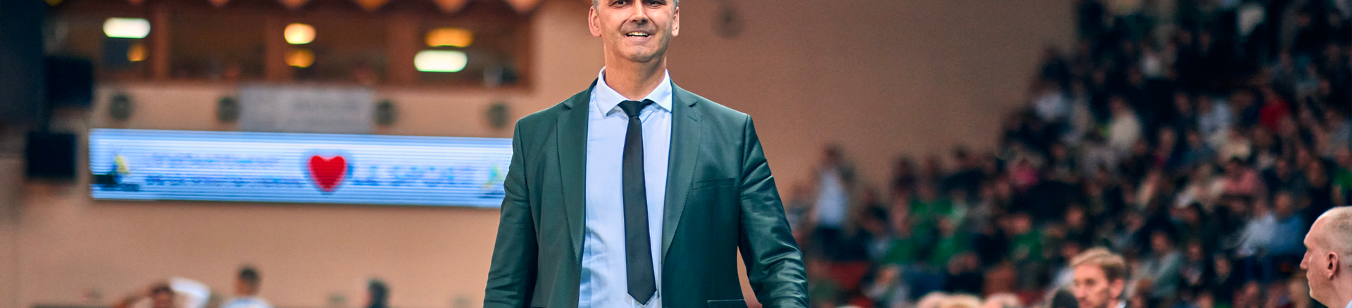 Dario Gjergja mis à pied.